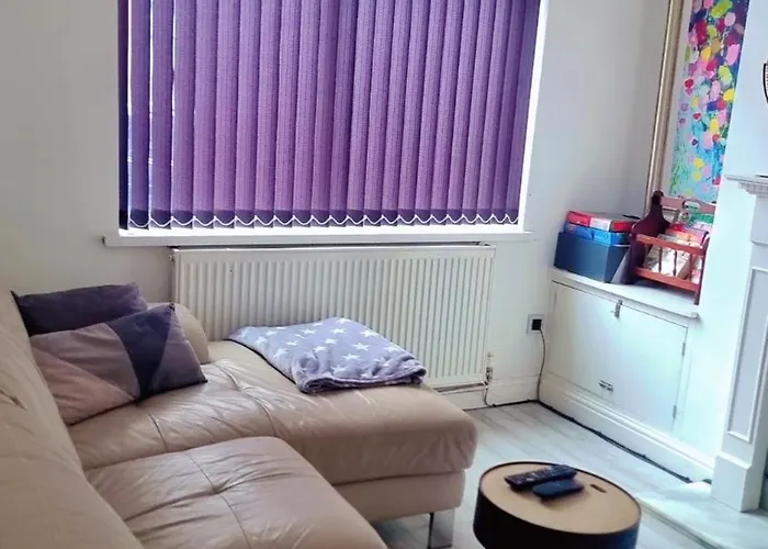 Gorgeous Stylish Cheri Victorian House In