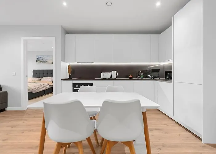 Apartment Haven Stylish Modern *