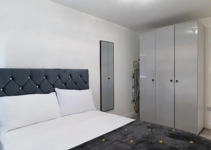 Downtown Cozy House In * מנצ'סטר