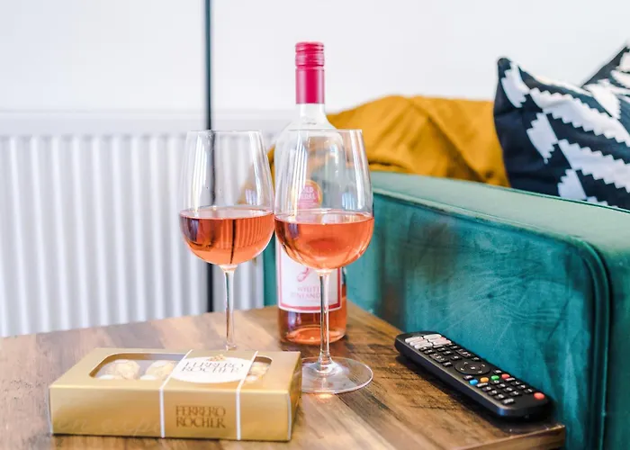 Rest&recharge At Waterway House Casa vacanze Manchester