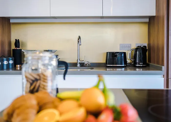 Rest&recharge At Waterway House Casa vacanze Manchester