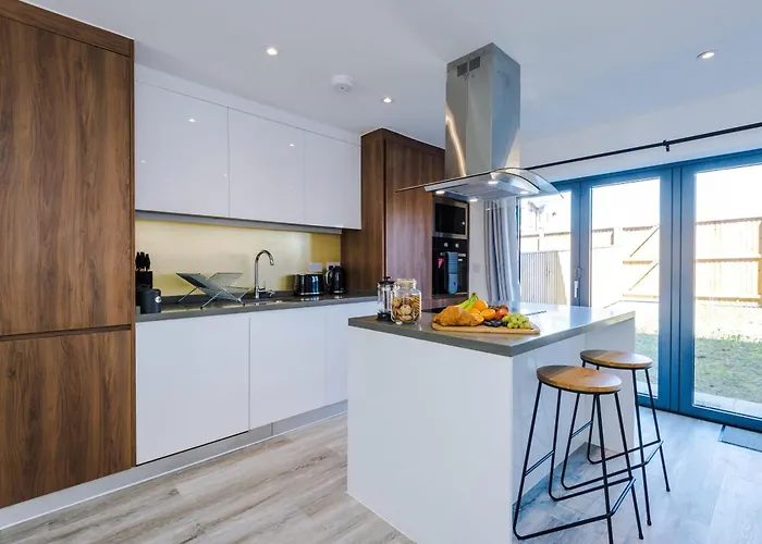 Rest&recharge At Waterway House Casa vacanze