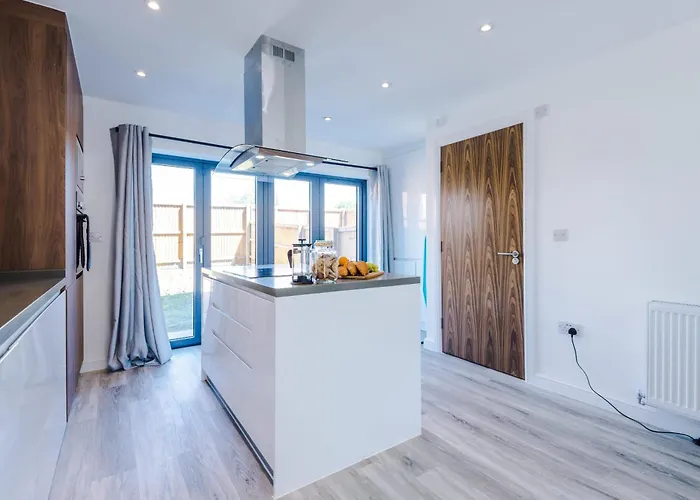 Rest&recharge At Waterway House Casa vacanze *