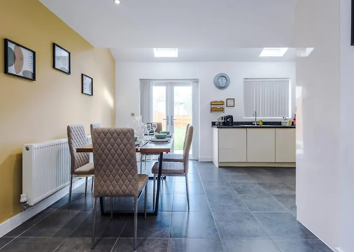 R&r - Modern Townhouse Near Etihad & Centre Manchester