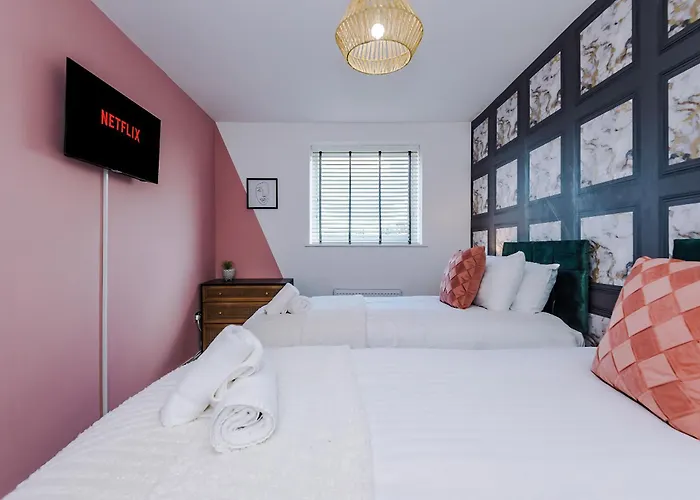 Vakantiehuis R&r - Modern Townhouse Near Etihad & Centre