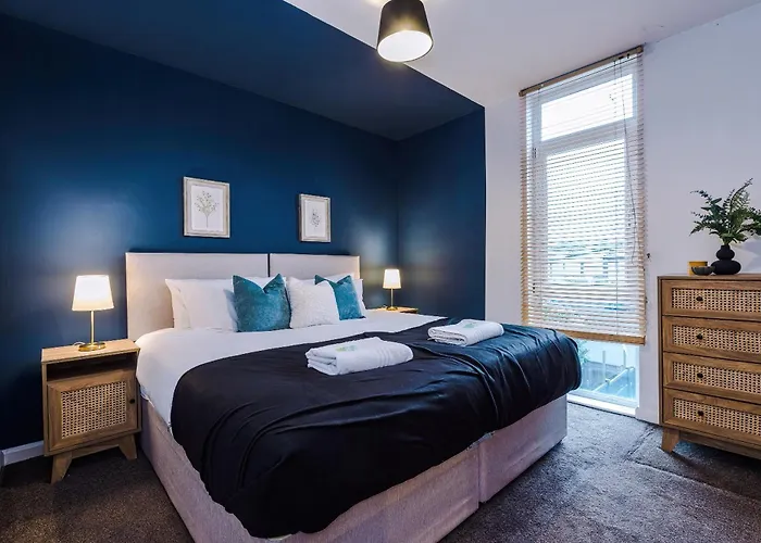 Rest&recharge At A Spacious Townhouse By The Etihad *