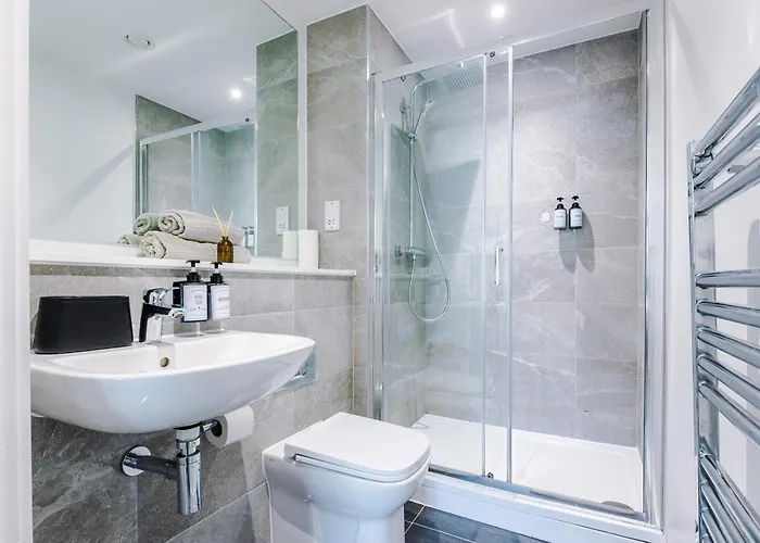 Waterhouse Suite: Modern 2-bed In Centre *