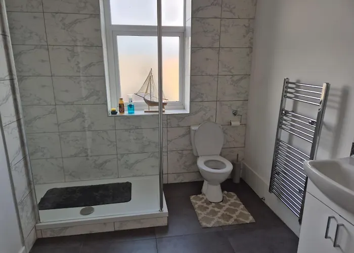 Affordably Elegant Close To Coop Live, Etihad Stadium And Centre Apartment *