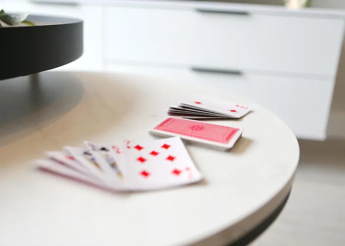 Regent Road - 9th Floor, Pets Allowed, 24hr Shop - Pass The Keys Appartement *