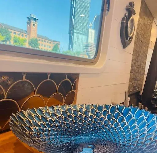 Bespoke Narrowboat *