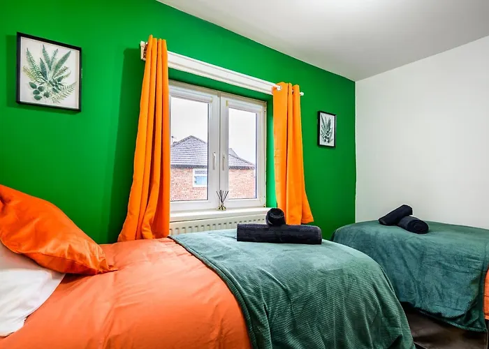 Trafford Eden - 3 Bed Near Old Trafford And Trafford Centre With Free Parking Hébergement de vacances *