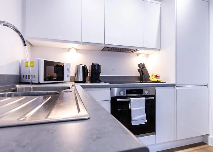 Trendy In The Heart Of Mcr Apartment