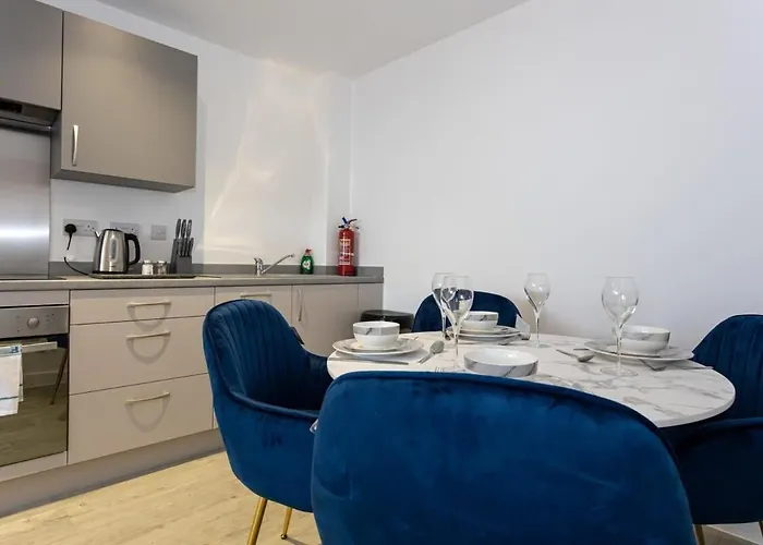 Media Salford Quays Flat By Superhost *