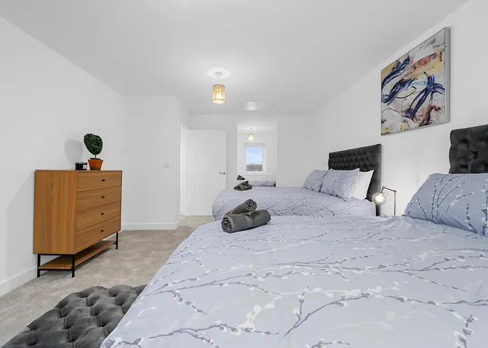 بيت للعطل Luxurious Stylish Modern *