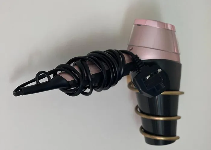 Private Bedroom In Unique Luxury House, Salford, Accommodatie bij particulieren Manchester