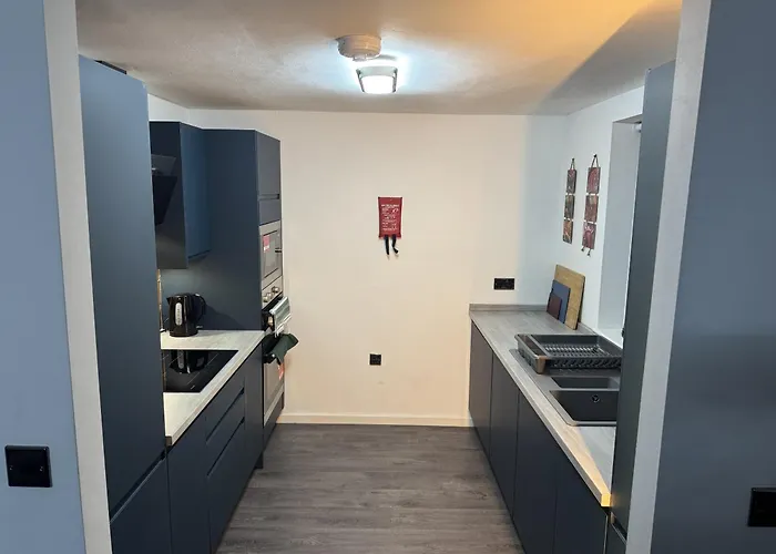 Cosy 2 Double Bedroom In Ancoats 7 Minutes From Coop Live, Etihad Stadium & Centre- Free Parking Available Manchester