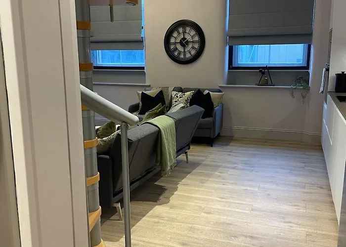 Emerald Escape 3 Bed 3 Bath Daire