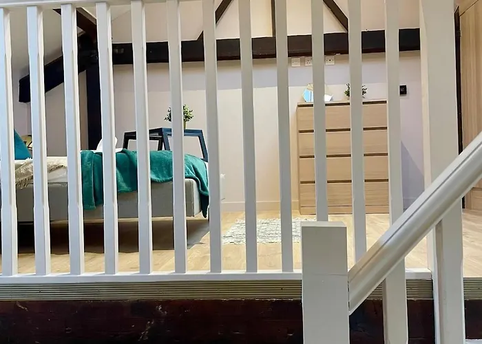 Emerald Escape 3 Bed 3 Bath *