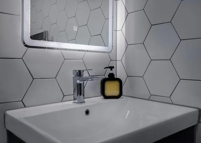 아파트 Cozy - Great Location - Perfect For Long *