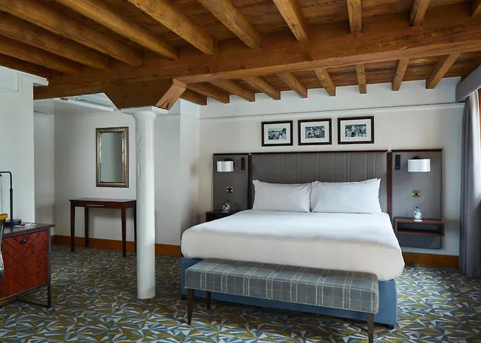 Hotel Marriott Victoria &