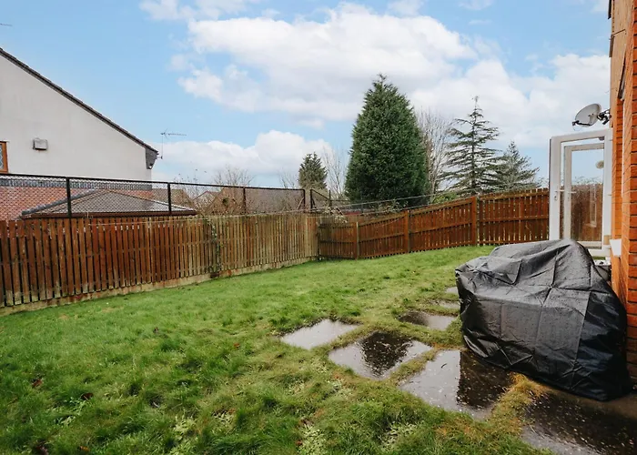 Nyaraló Coop Arena & Etihad - Free Parking - Pool Table *