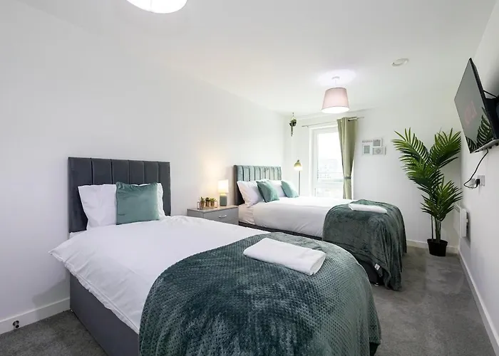 Manchestercentre , Salford, Lakeside *