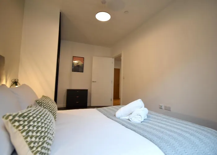 Life 2 - 2-bed 1-bath In New Cross