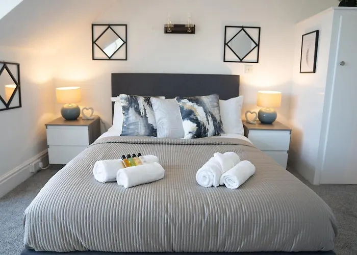 Apartament Richmond Retreat - Luxurious And Comfortable Spacious 2 Floor *