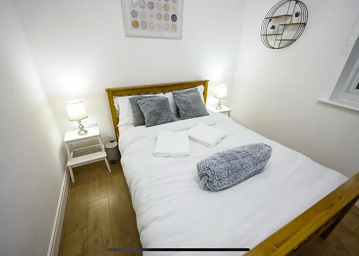 公寓 Modern Luxury 2 Bed Apartment, Sleeps 5