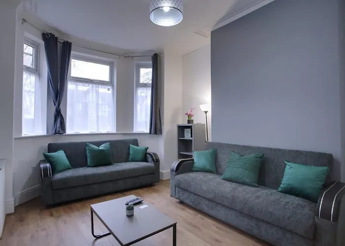 Sleeps 18 Lovely Mcr By Superhost Manchester