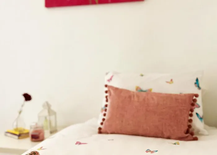 Cosy 3bdr In Levenshulme-close To Centre And Stockport Town- Free Parking- Wifi *