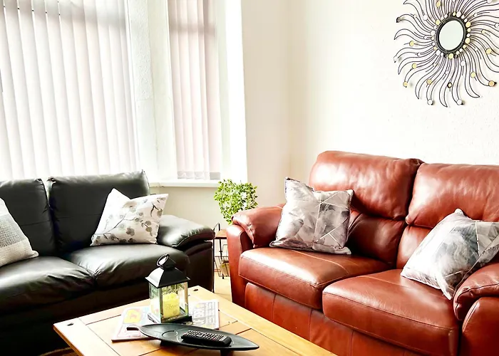 度假居 Cosy 3bdr In Levenshulme-close To Centre And Stockport Town- Free Parking- Wifi