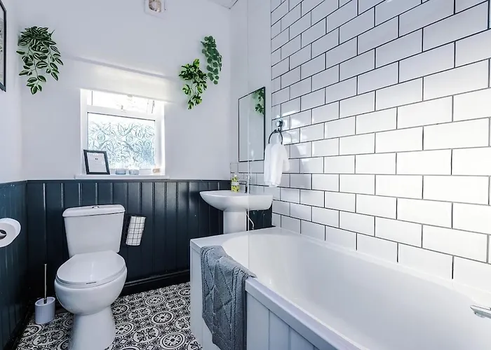 Free Park, Sleeps 8, Stunning In Salford, Long Term Disc, Perfect For Groups マンチェスター