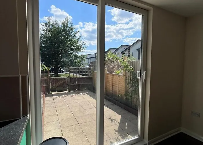 Appartement Cute 3 Bedroom House Near Etihad Stadium And Coop Arena With Parking Manchester