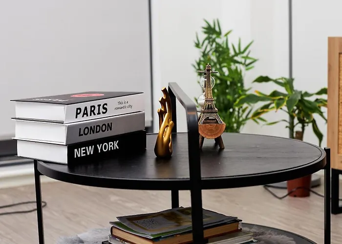 Obi's House&suites - Luxury 2bed Duplex With Balcony *