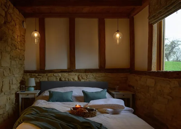 East Barn- Luxury Countryside *