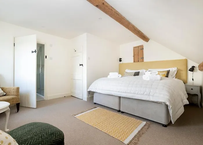 Beautiful Cotswold With Hot Tub