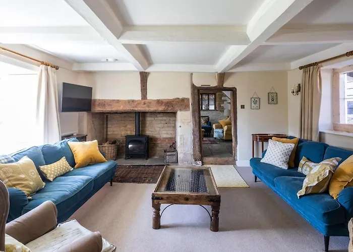 Vakantiehuis Beautiful Cotswold With Hot Tub *