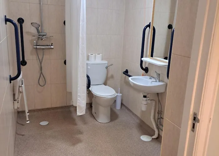 Luther King House 2* Manchester