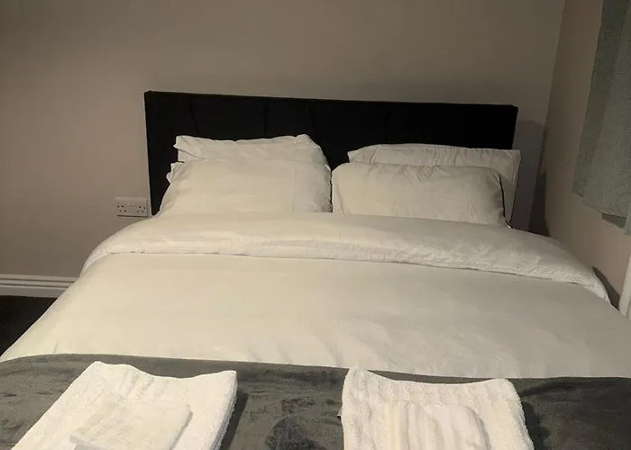 Stylish 5 Mins To Center Ferienhaus Manchester