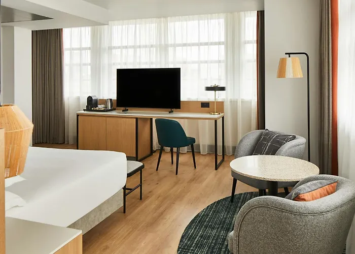 Marriott Piccadilly Hotel