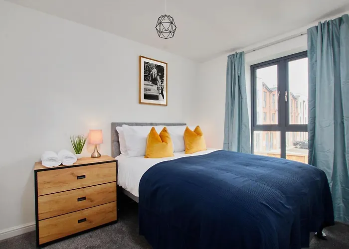 5-bed House - Perfect For Groups & Families *