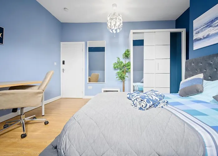 Daire Mega Flat Near Centre And Etihad Stadium *