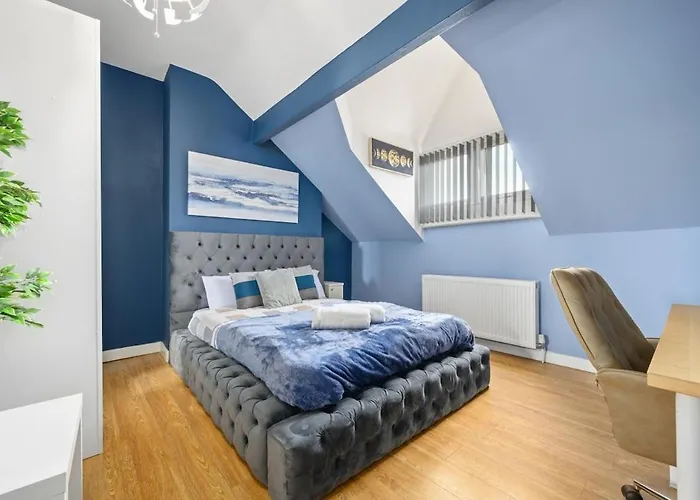 Mega Flat Near Centre And Etihad Stadium Manchester