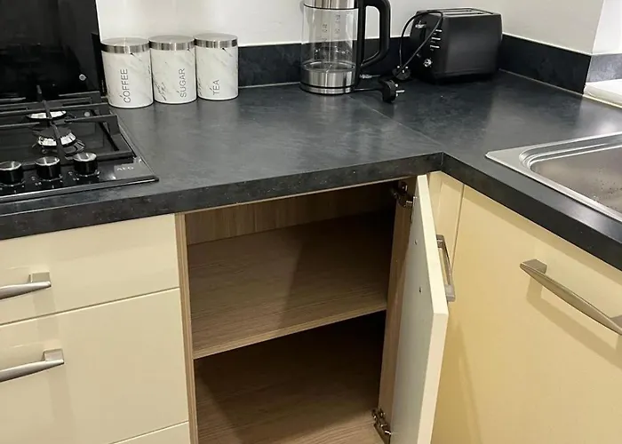 Faversham Place * Manchester