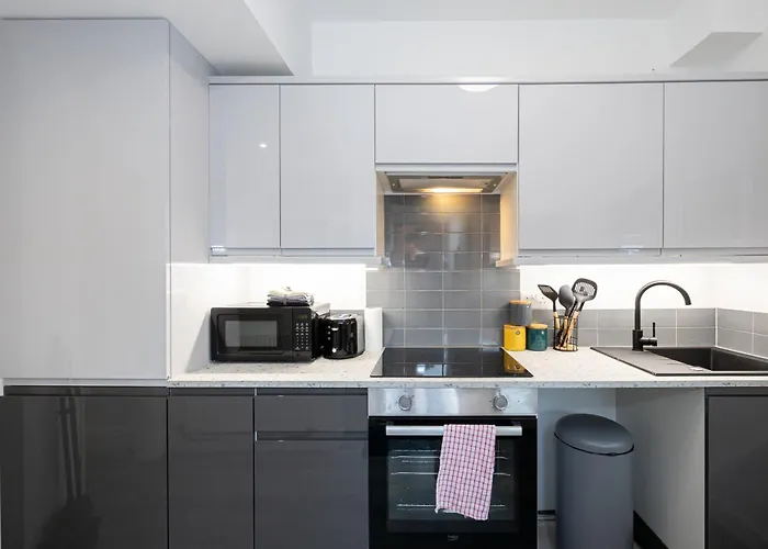 Private Ensuite With Kitchen Access By Irwell Hotel Manchester