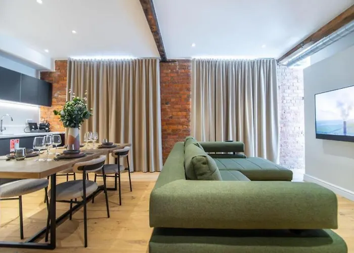 Paragon By The Heim Apartman