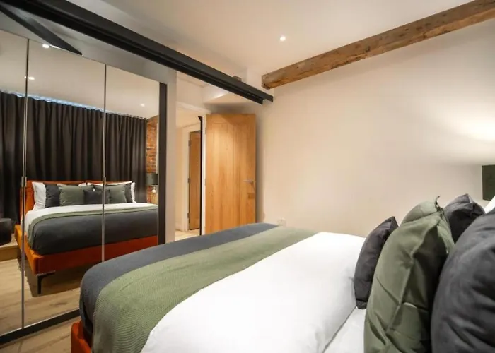 Depot By The Heim * Mánchester