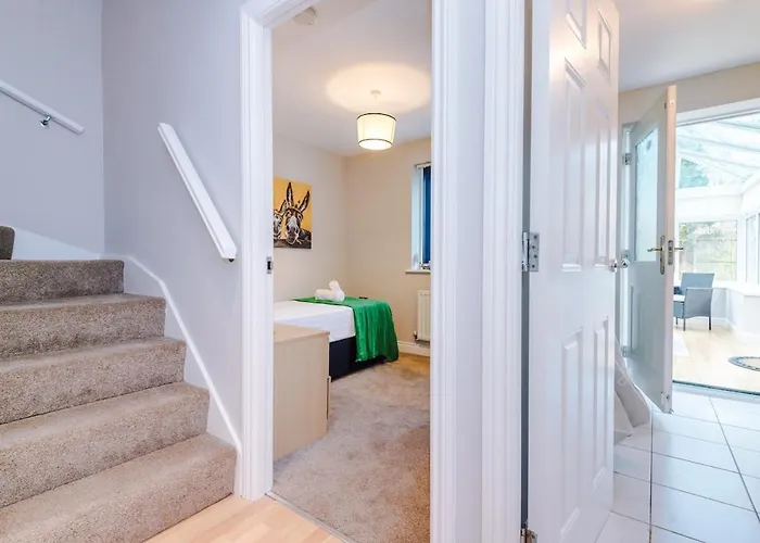 Prázdninový dům Charming Townhome Retreat, Close To Manchester