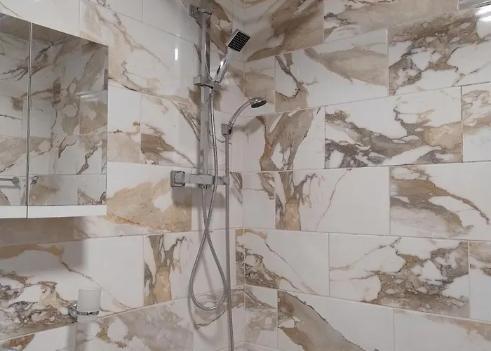 بيت للعطل Northern Water Park Escape Sleeps 10